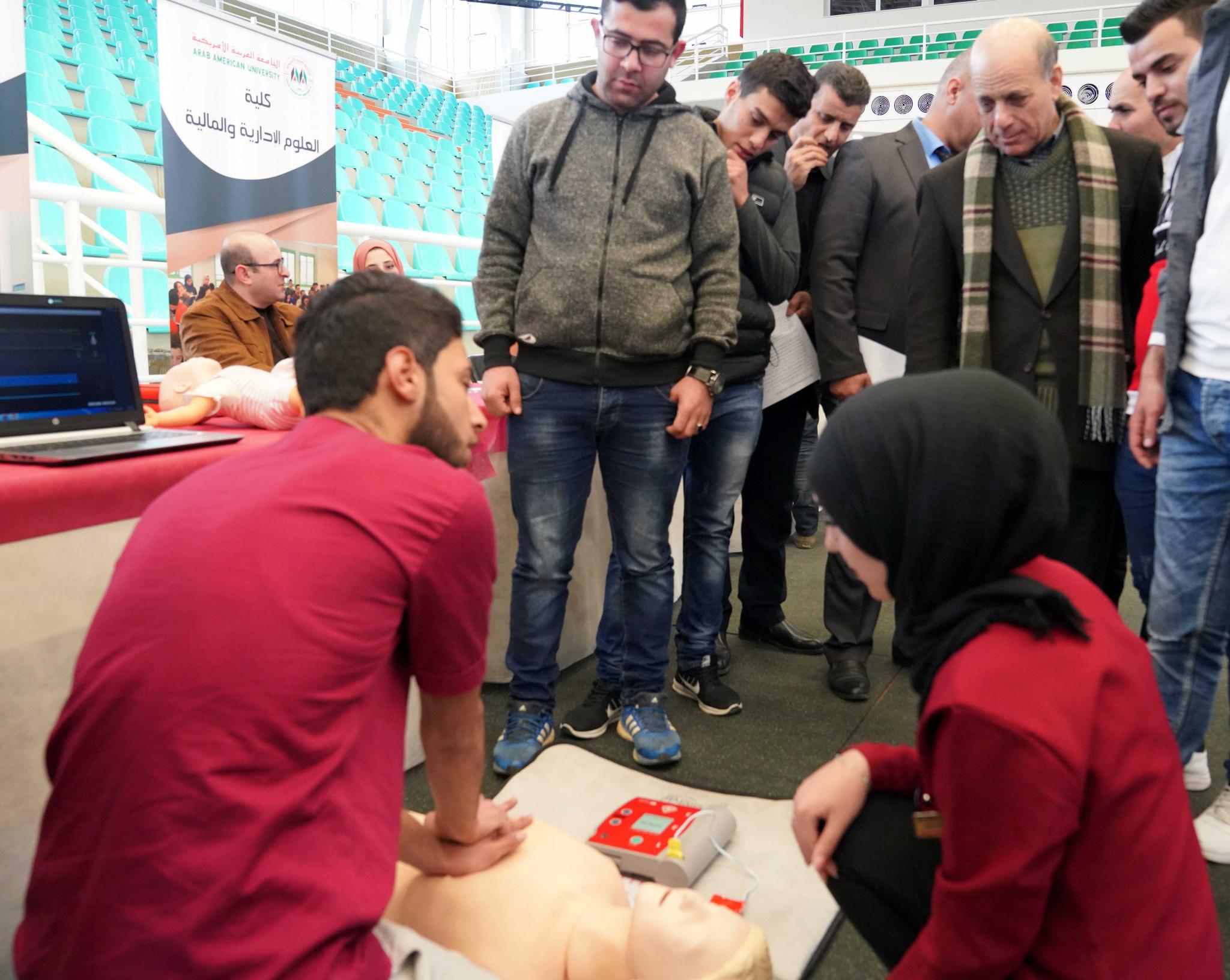 Guidance day for “Al-Injaz” high school students 