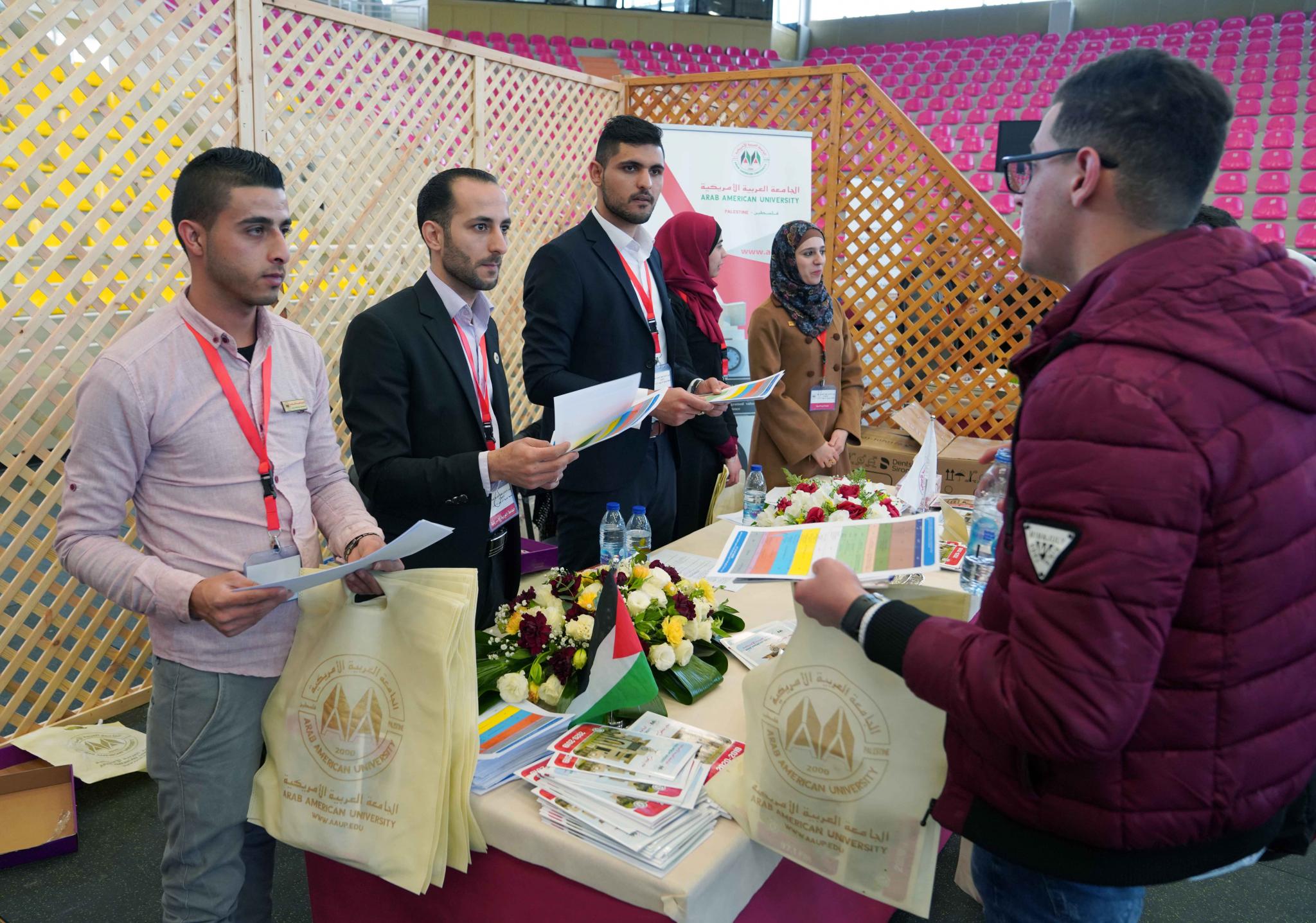 Guidance day for “Al-Injaz” high school students 