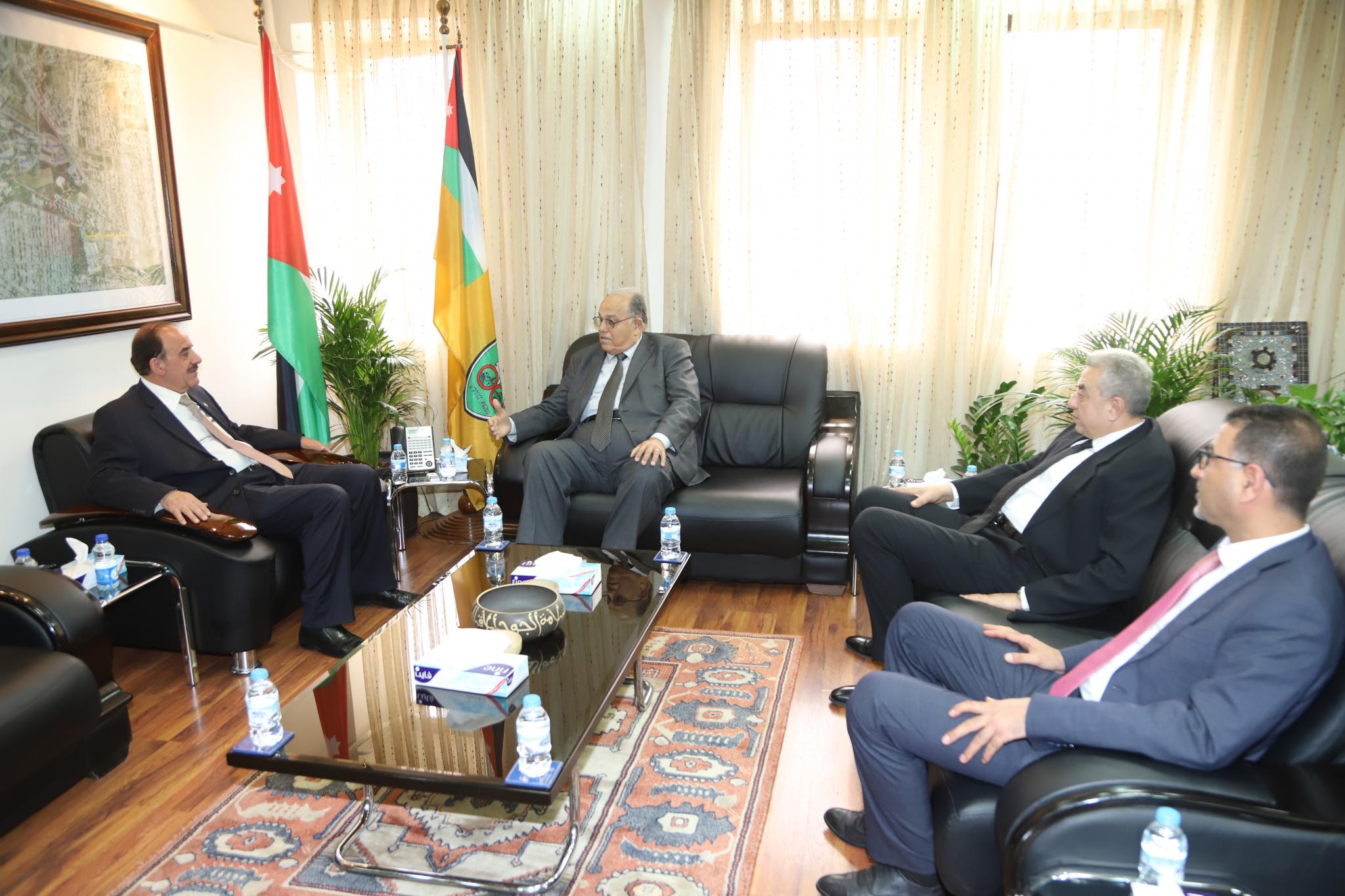 University of Jordan and Arab American University sign MoU for accepting students in Medical Doctor ( MD ) program