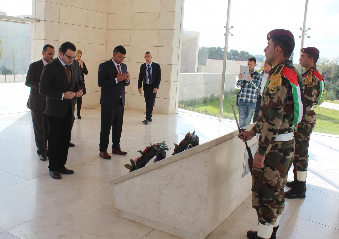 Visiting the martyr president Yasser Arafat shrine