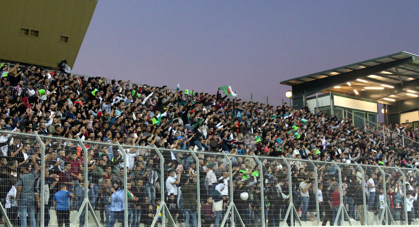 مباراة المنتخب الوطني الفلسطيني والمنتخب المالديفي على ستاد الجامعة العربية الامريكية الدولي