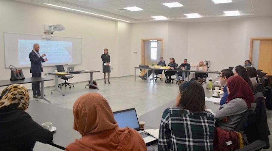 الجامعة تستضيف ممثل جمهورية قبرص في ورشة حول الصراع القبرصي