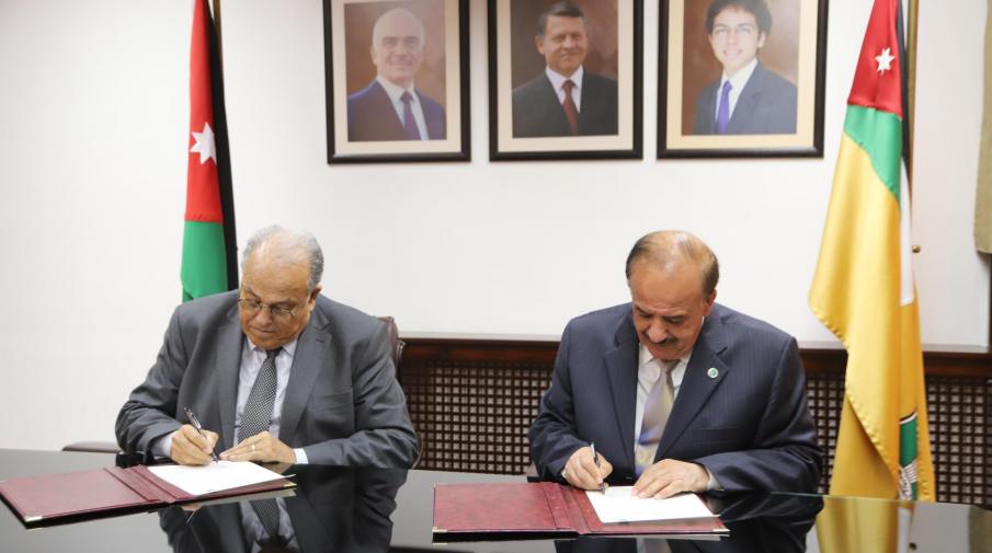 University of Jordan and Arab American University sign MoU for accepting students in Medical Doctor ( MD ) program