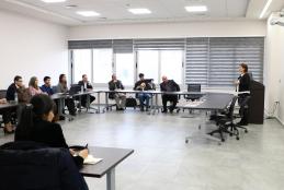 The University organizes a lecture entitled "Archiving between International Concept and Palestinian Concept"