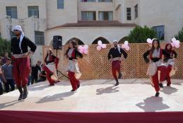 The Deanship of Student Affairs Organizes an Artistic and Cultural Event