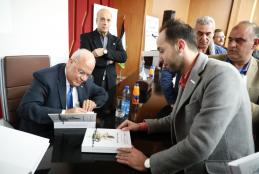 The University Hosts the Book Publicity Ceremony of "the Diplomacy of Siege" by Dr. Saeb Erekat