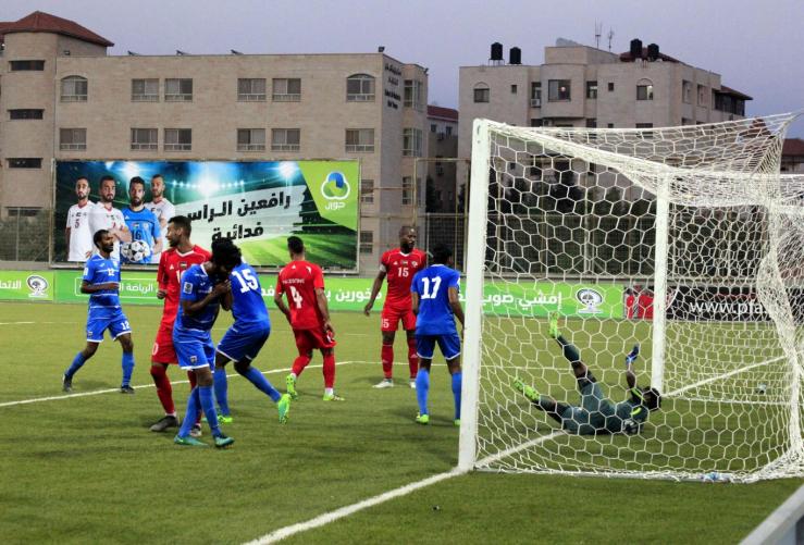 مباراة المنتخب الوطني الفلسطيني والمنتخب المالديفي على ستاد الجامعة العربية الامريكية الدولي