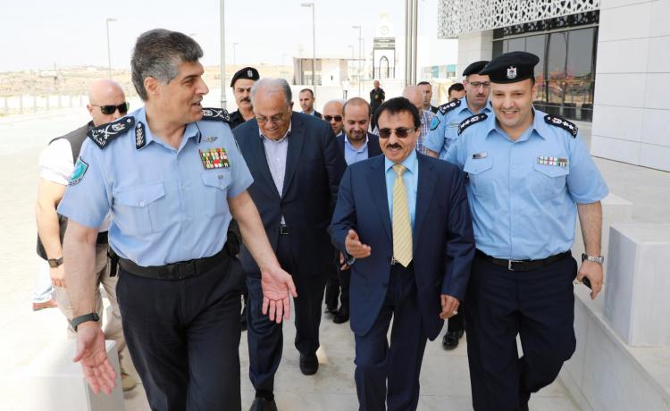 Director General of the Palestinian Police General-Major Hazem Attallah Visits the University Ramallah Campus